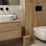 ¿Pensando en una reforma de baño pequeño en Martorell? Descubre cómo ganar espacio con platos de ducha de resina y fontanería moderna. ¡Pide presupuesto!